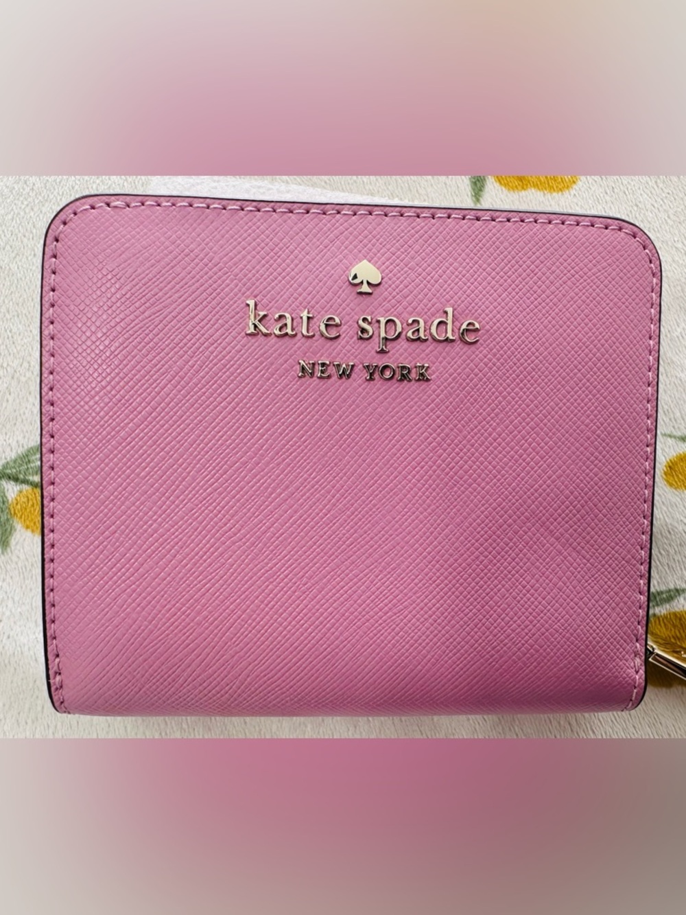 Kate spade mini wallet